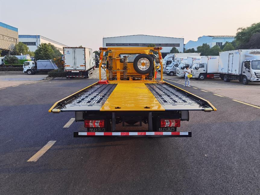 江淮駿鈴V5藍牌清障車