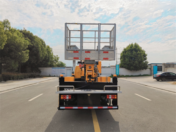 黃牌 國六 江鈴34米高 空 作 業 車